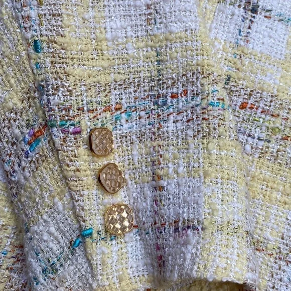 Spring tones Tweed Blazer - Picture 6 of 14